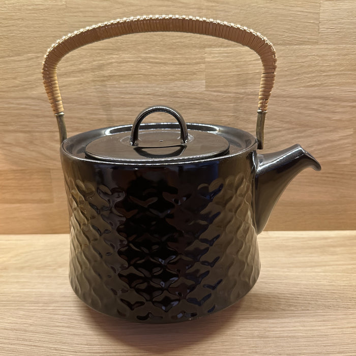 Quistgaard Cordial Palet Tea Pot side 2